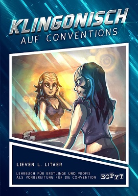 Deckblatt von Klingonich auf Conventions, mit einer gezeichneten Frau mit Klingonenmaske, die vor dem Spiegel steht.